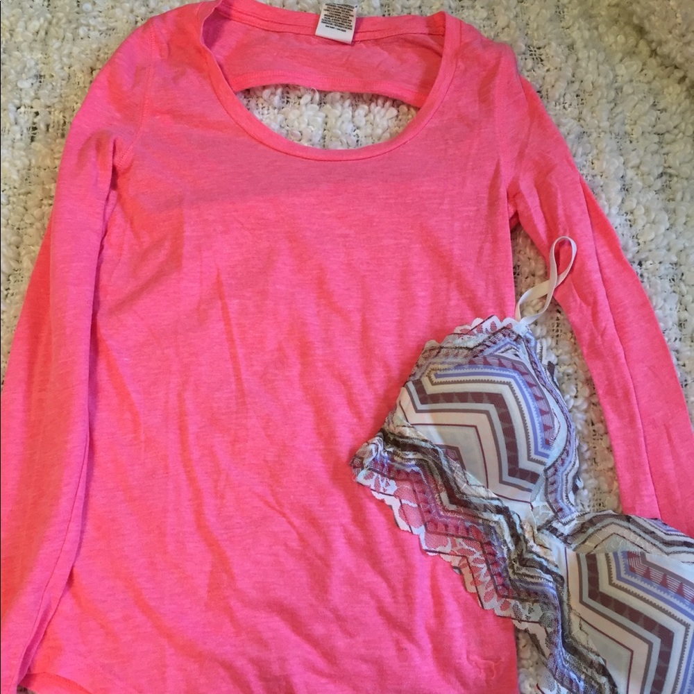 PINK Vs